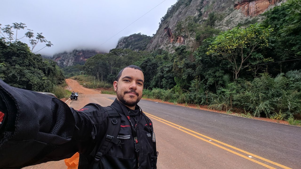 Passeio de moto pelos morros da região de Piraputanga - MS