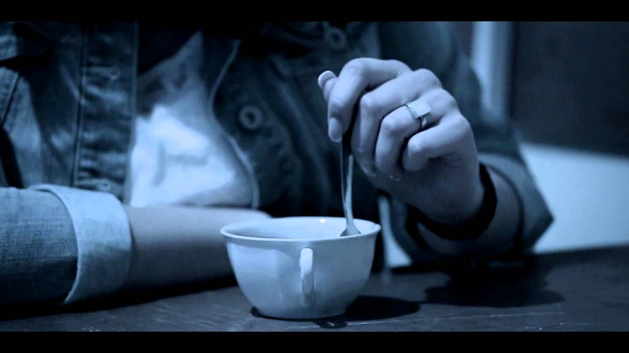 PJR - Utols&oacute; szerelmes dal - km. Elly - Official Music Video