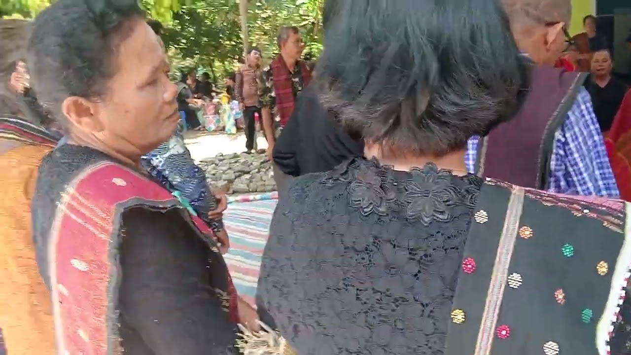 SELAMAT JALAN PAK SANIATI RUMAHORBO (Mangulosi Sian Tulang)