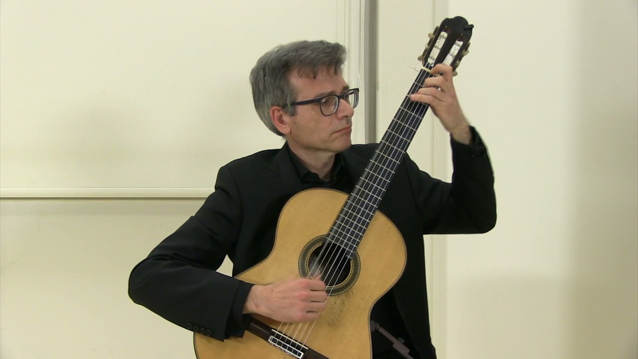 Etude 17-With Shameless Vibrato,  Apostolos Paraskevas, Composer Dimitris Kotronakis, Guitar