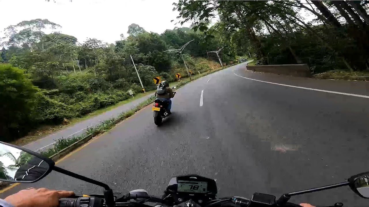 SUZUKI GIXXER 150 ABS Y FI Vs YAMAHA FZ 2.0 // 💥 Subiendo Palmas🌴🌴 // La Dejo MUY ATRAS 😮