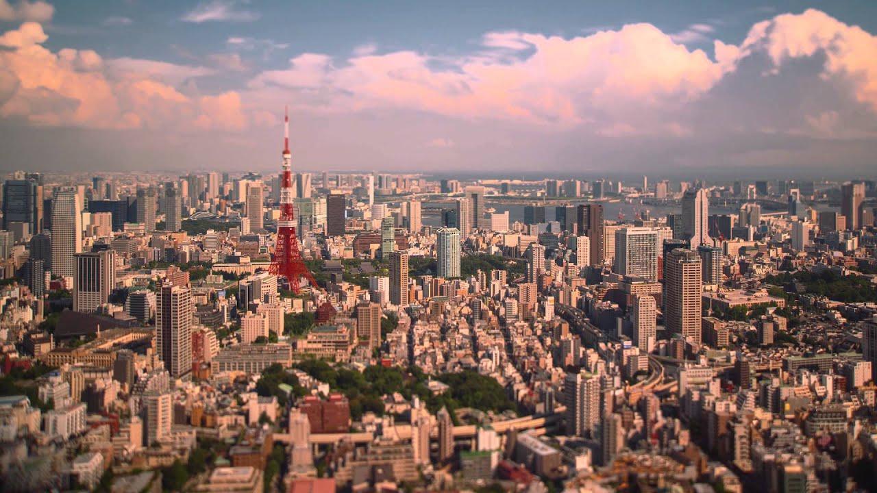 Tiny Tokyo time lapse 2014 by Day and Night