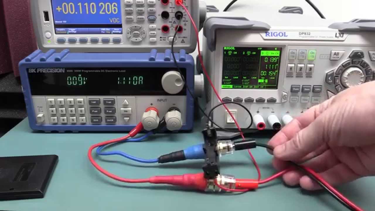 EEVblog #774 - Low Battery Discharge Testing Part 1