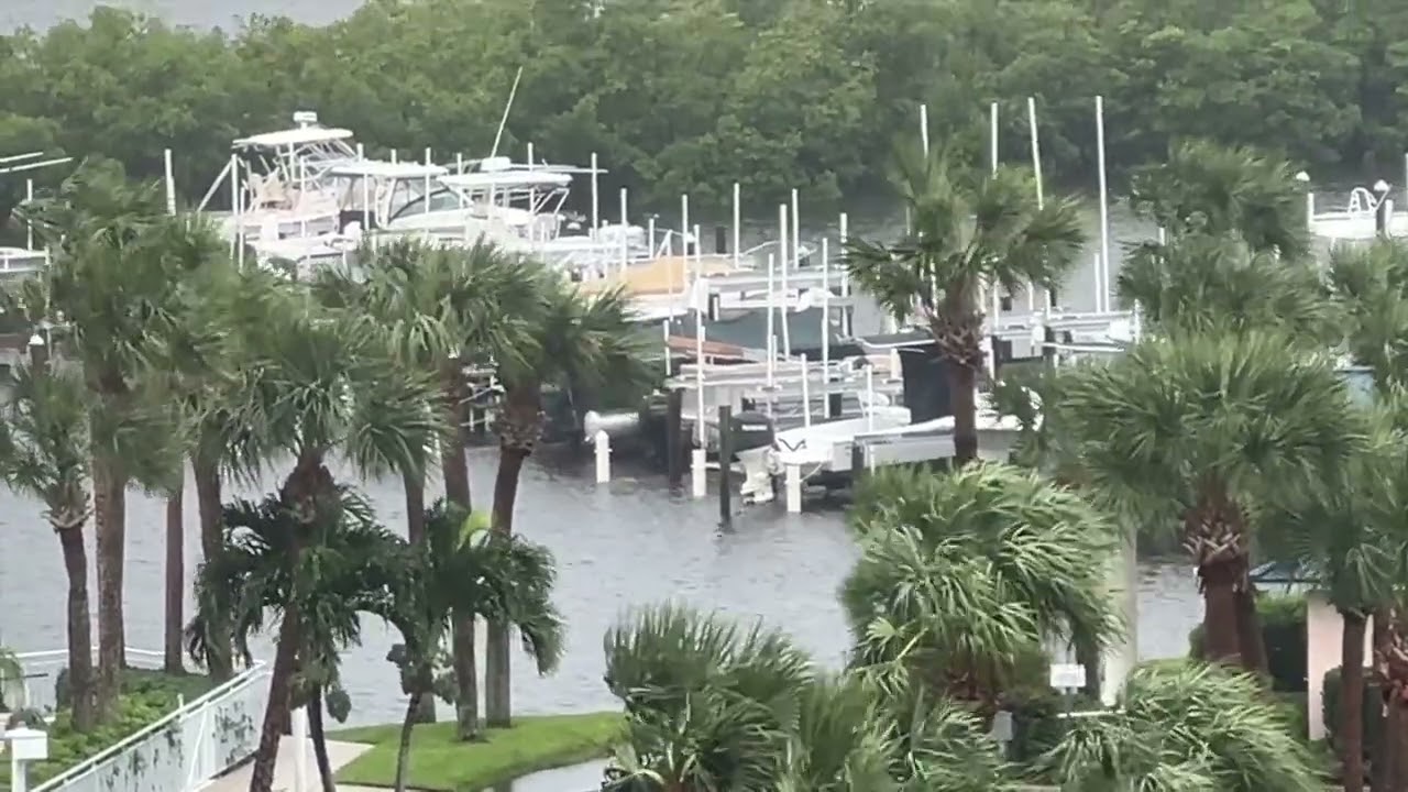 Tornado Hits St. Lucie Village and Lakewood area in Ft. Pierce Fl.