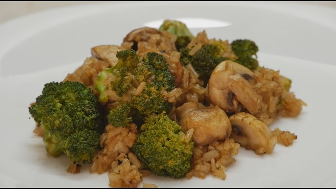 How to Prepare Rice with Seaweed Mushrooms and Broccoli- CocinaTv By Juan Gonzalo Angel