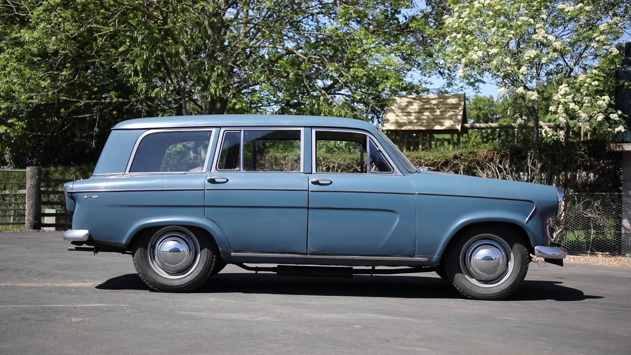 Lot No. 113 - 1959 Standard Vanguard Vignale Estate