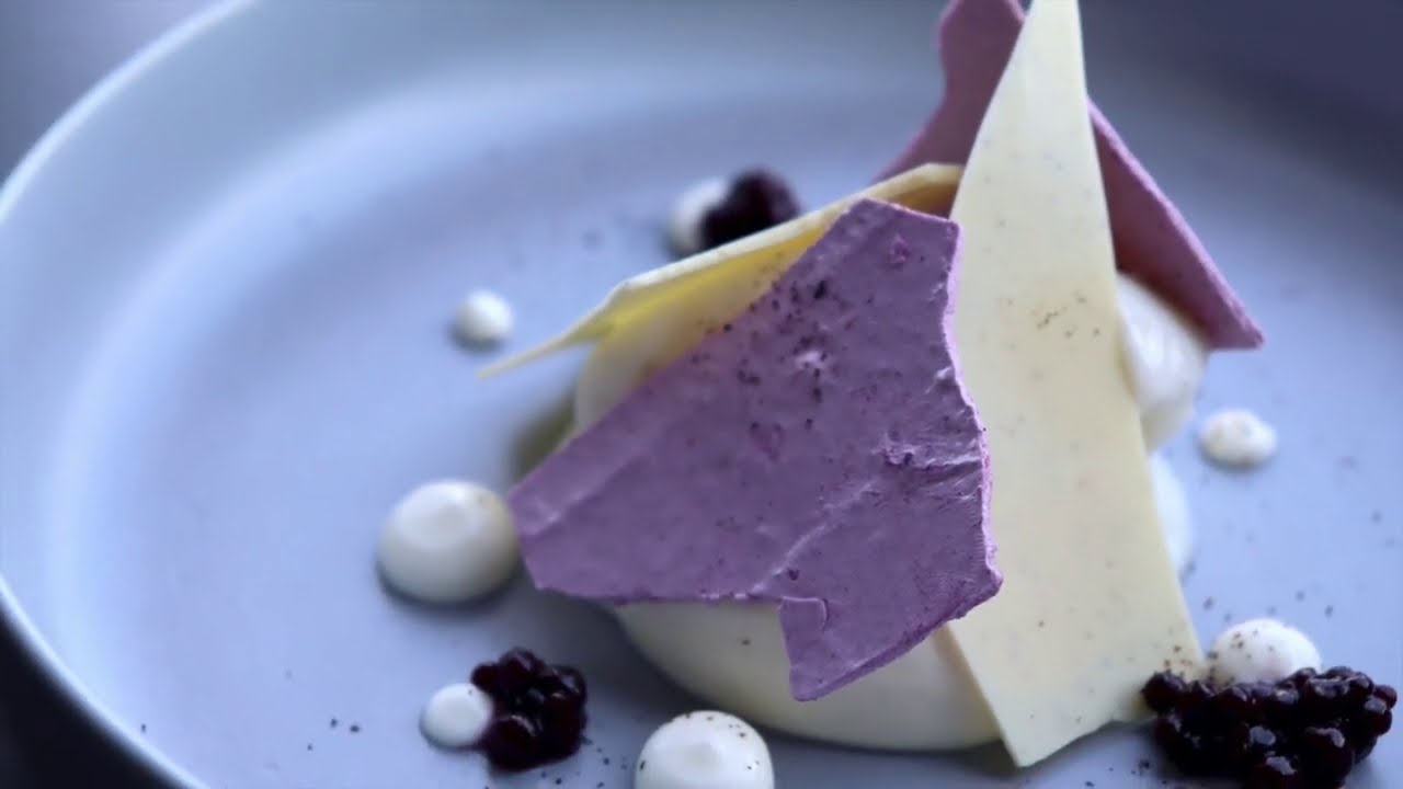 Waina 35%, vaniglia, mirtilli e fromage blanc