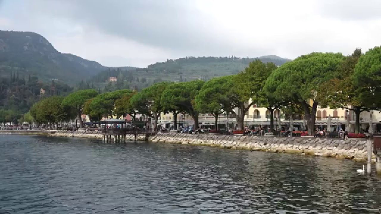 Italien - Gardasee - Garda - Ortschaft - Lake Garda