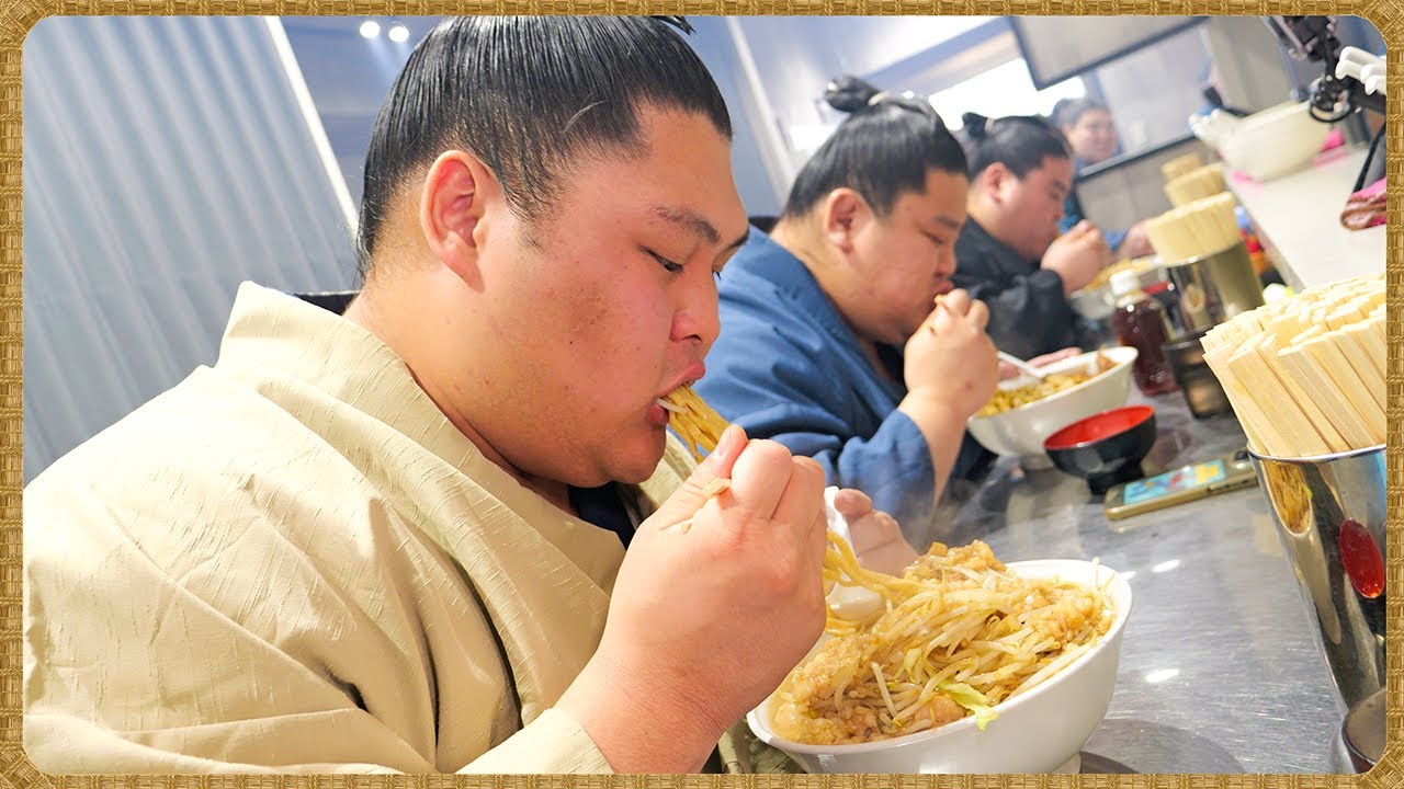 【昼食後の二郎系】🍜 ニンニク・アブラ・マシマシ ／ 力士の過酷な食トレ