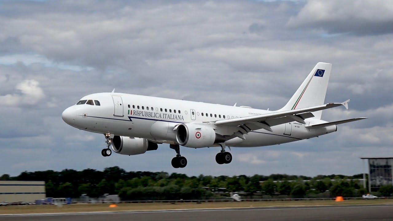 Repubblica Italiana Airbus ACJ319 A319-115/CJ arrival at Farnborough Airport FIA18