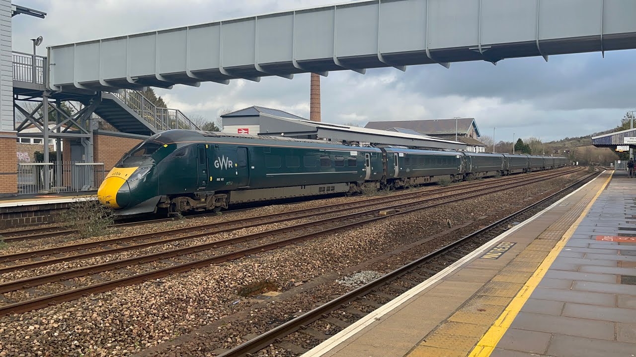 Train Spotting at Totnes