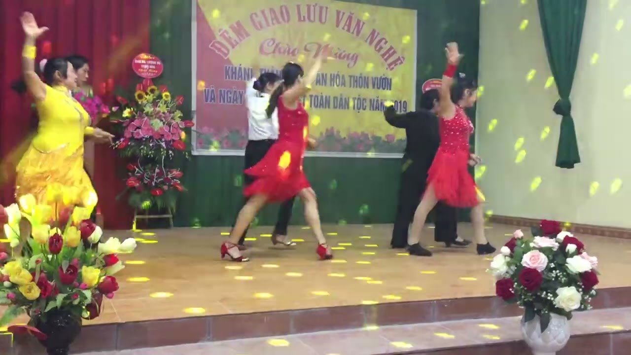 Khiêu vũ phường thọ xương bài Zumba chacha
