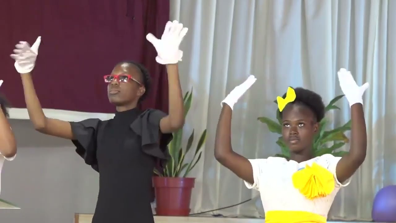 God Be Praised - Sign Language Group