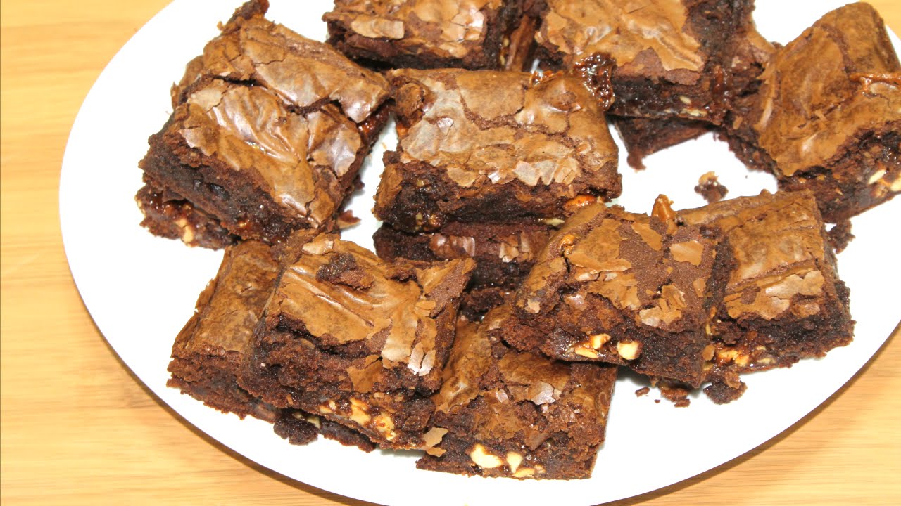 How To Make Snickers Brownies Recipe - in the Kitchen With Jonny Episode 18