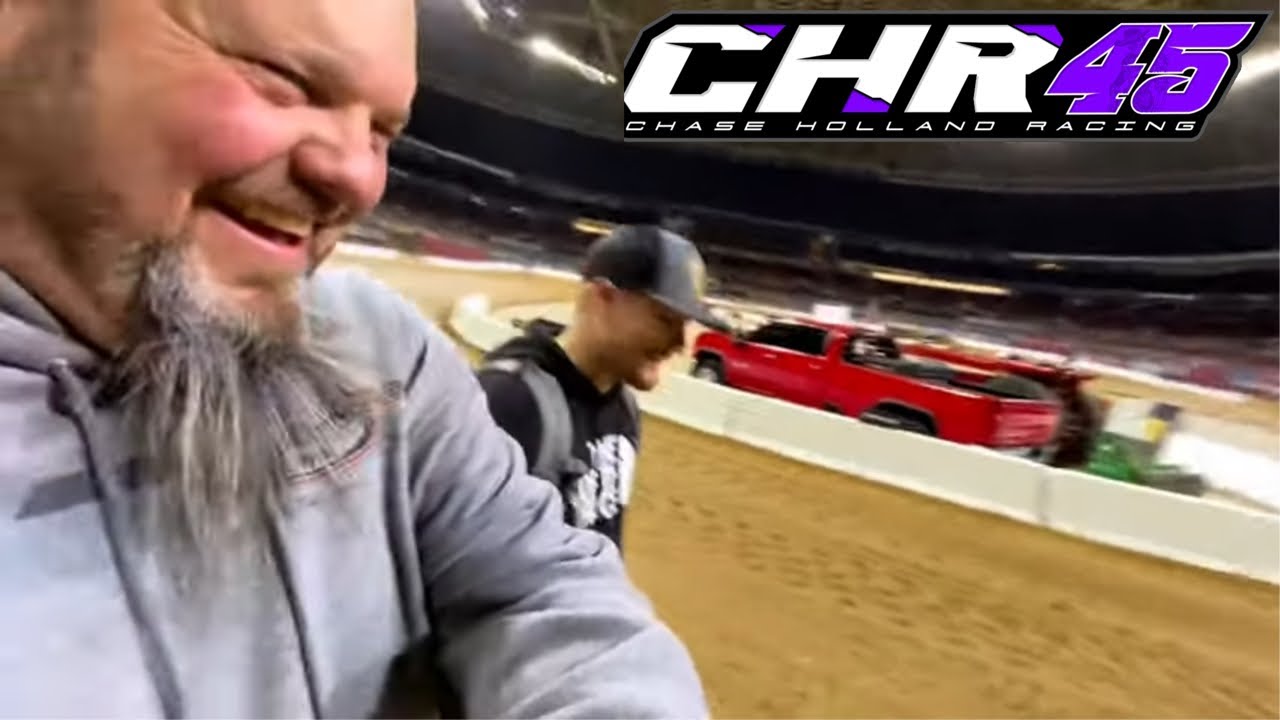 Entering The Gateway To Dirt Nationals: Family fun and fancy hotels