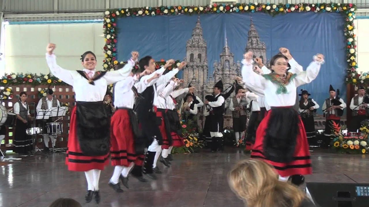 2  Galicia   A saia de Carolina