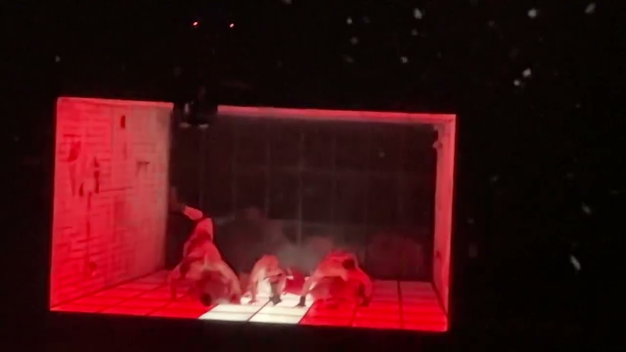 🇬🇧 Olly Alexander “Dizzy” @ Eurovision Semi Final 1 (LIVE IN THE ARENA)