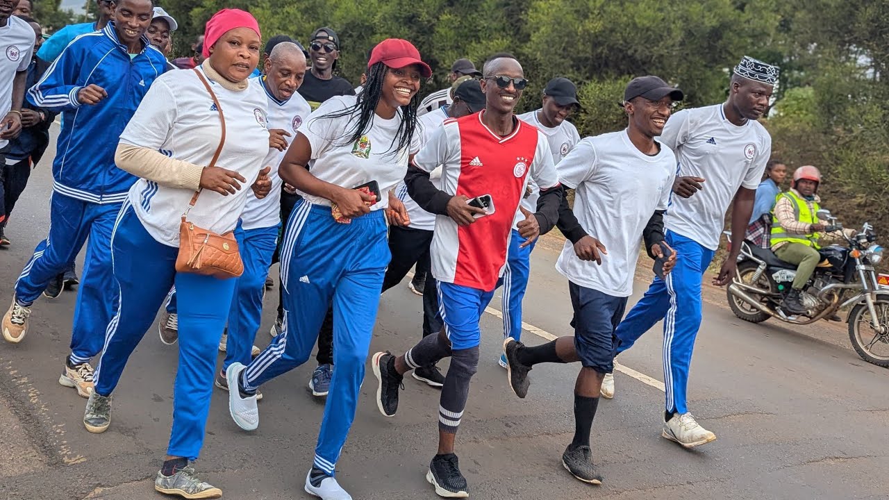 RODA, MPELEKE MTOTO SHULE, BABA AKE YUPO BAR ANALEWA NA MADEMU, CHENJA KALI ZA MABIO