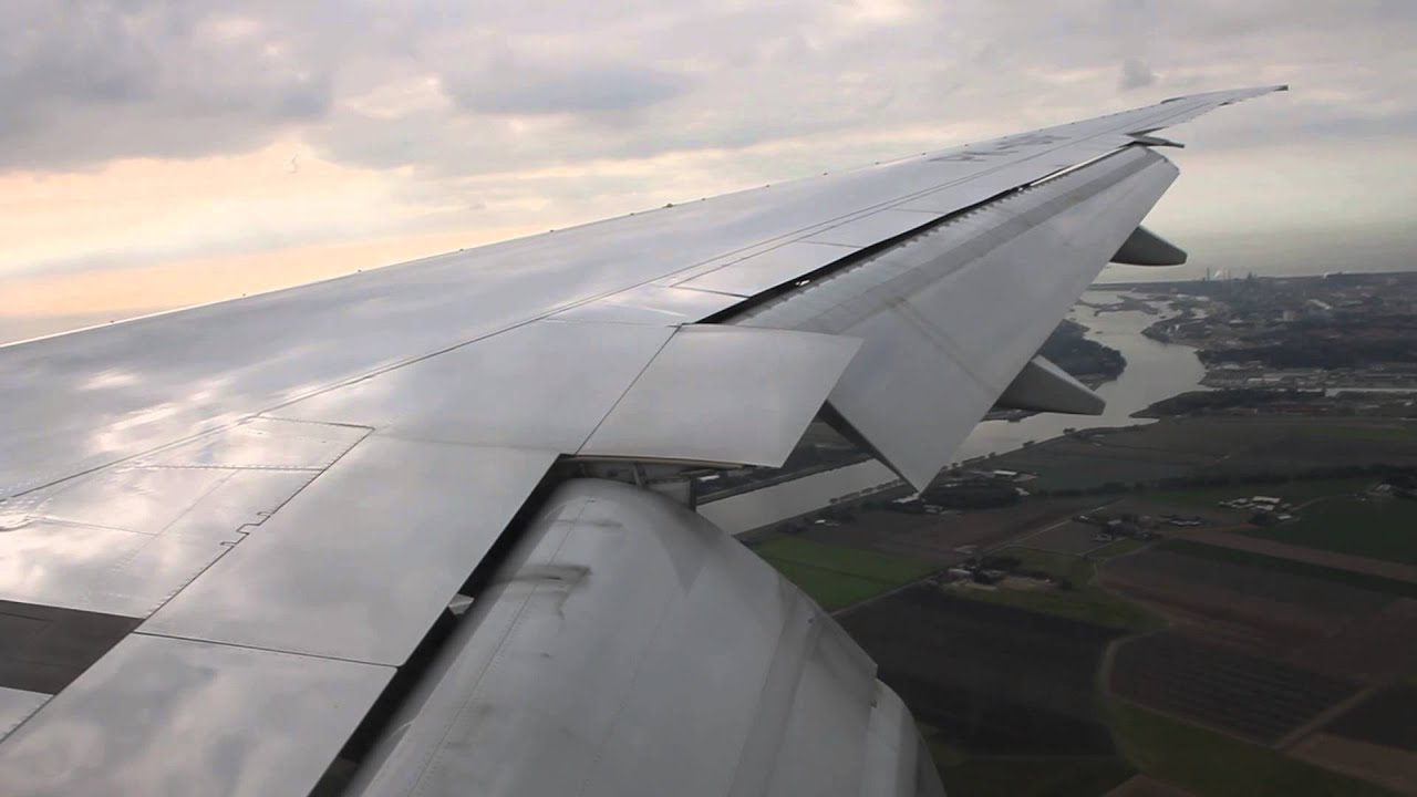 ✈ Garuda Indonesia | B777-3U3ER PK-GIF | London Gatwick - Amsterdam | 27th september 2014