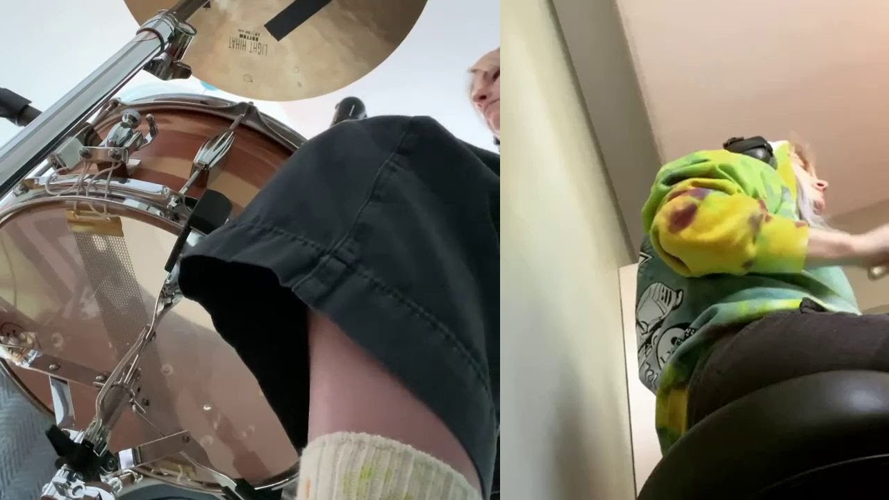 Hayley Williams playing the drums