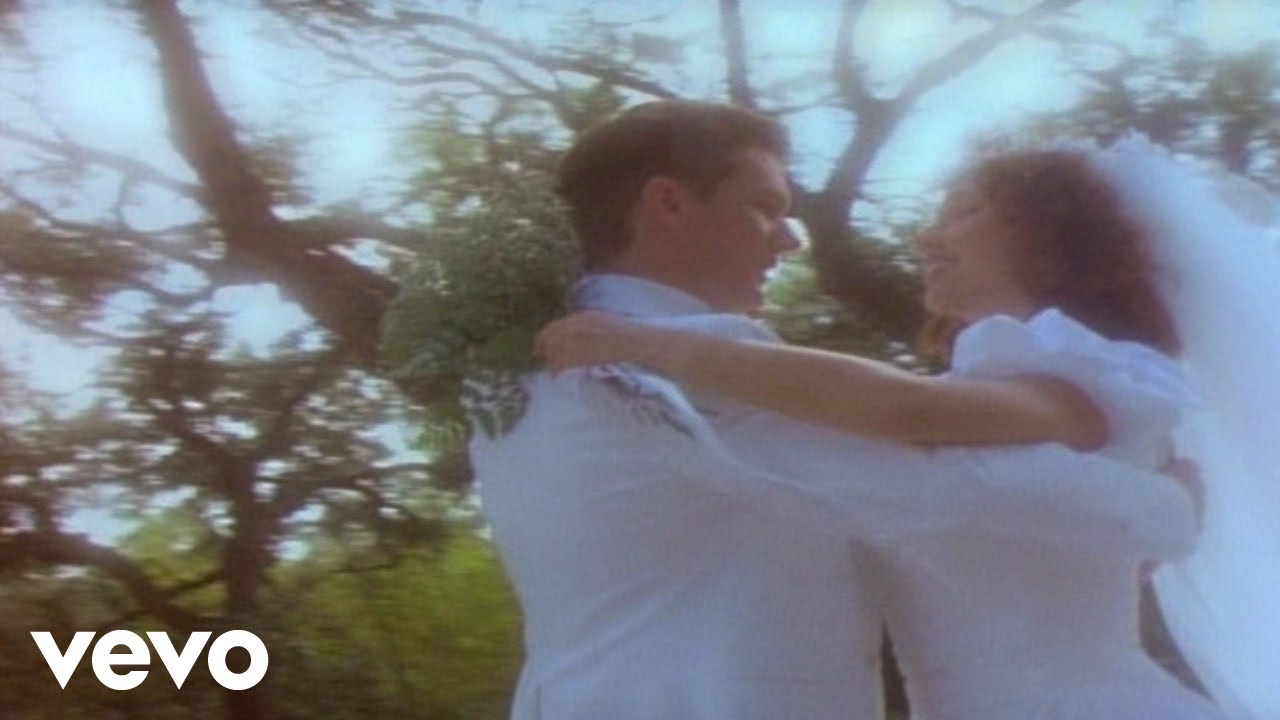 Kathy Mattea - Time Passes By