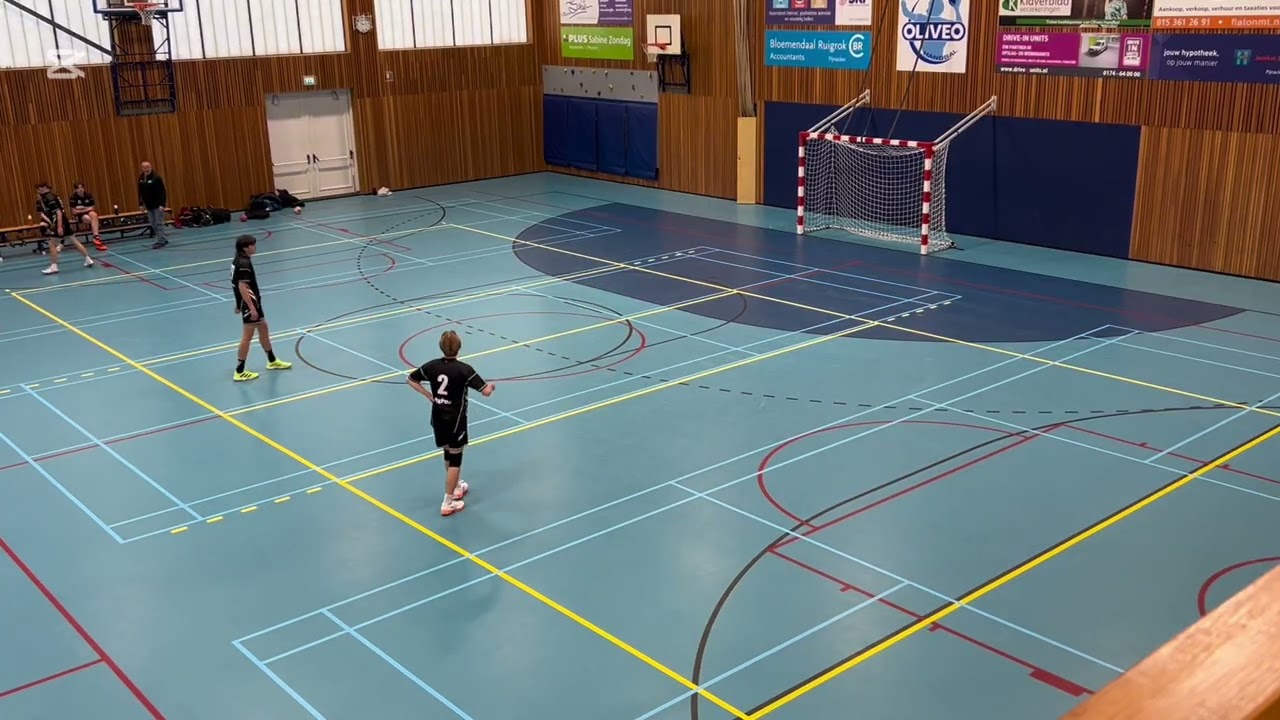 WHC Heren B1 Tegen Oliveo Heren B1