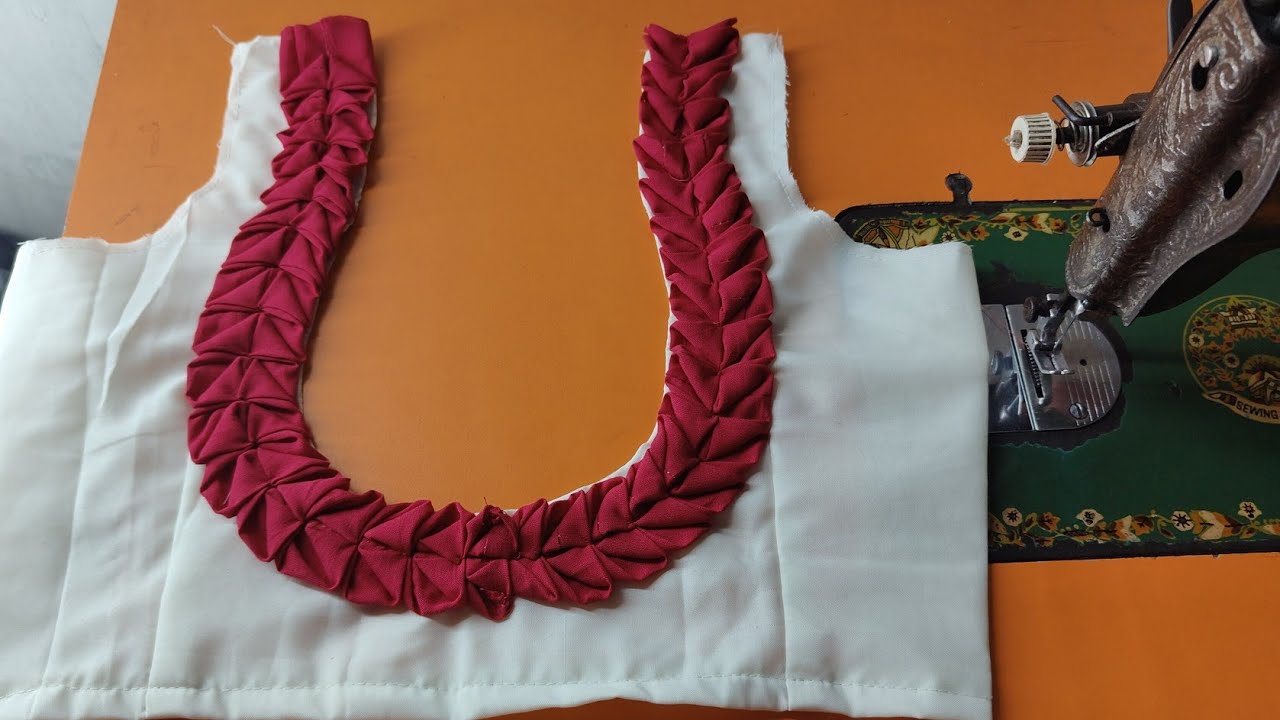DESIGN BLOUSE KAISE BNAYE ❤️ | HOW TO MAKE DESIGN BLOUSE | BLOUSE NECK KAISE