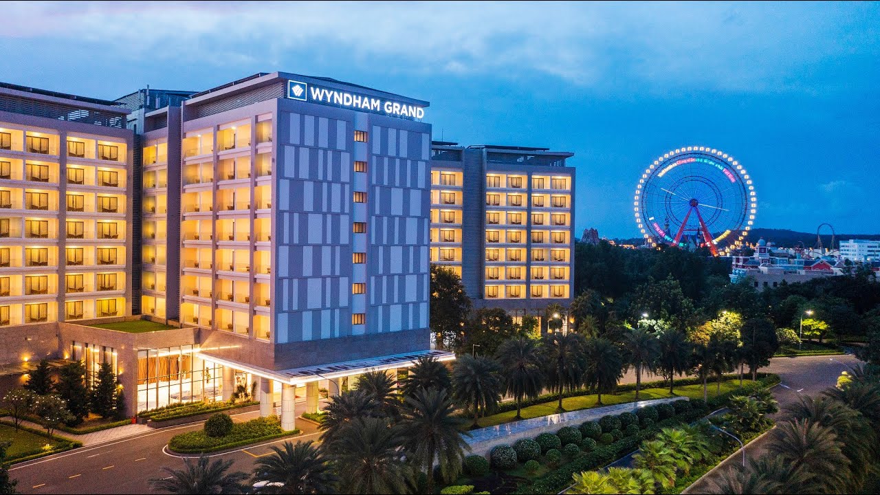 Roll of Happiness at Wyndham Grand Phu Quoc