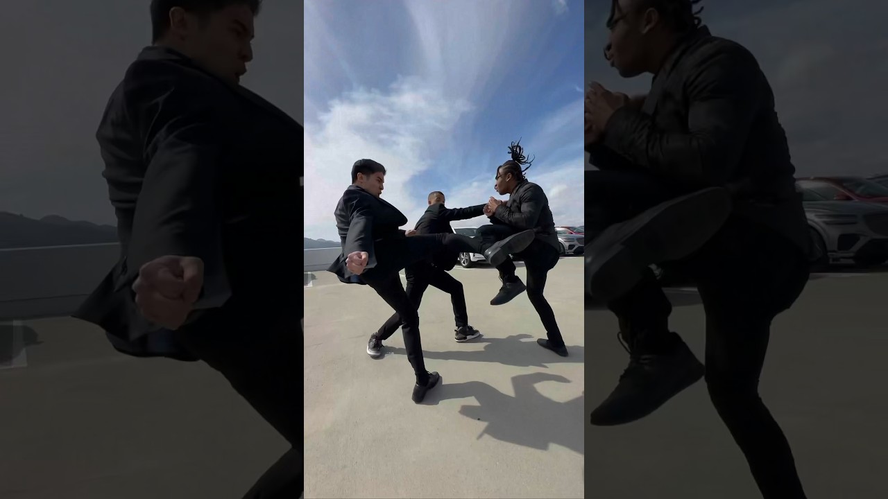 1 v 3 fight on the roof! 🔥 #fight #shorts #johnwick