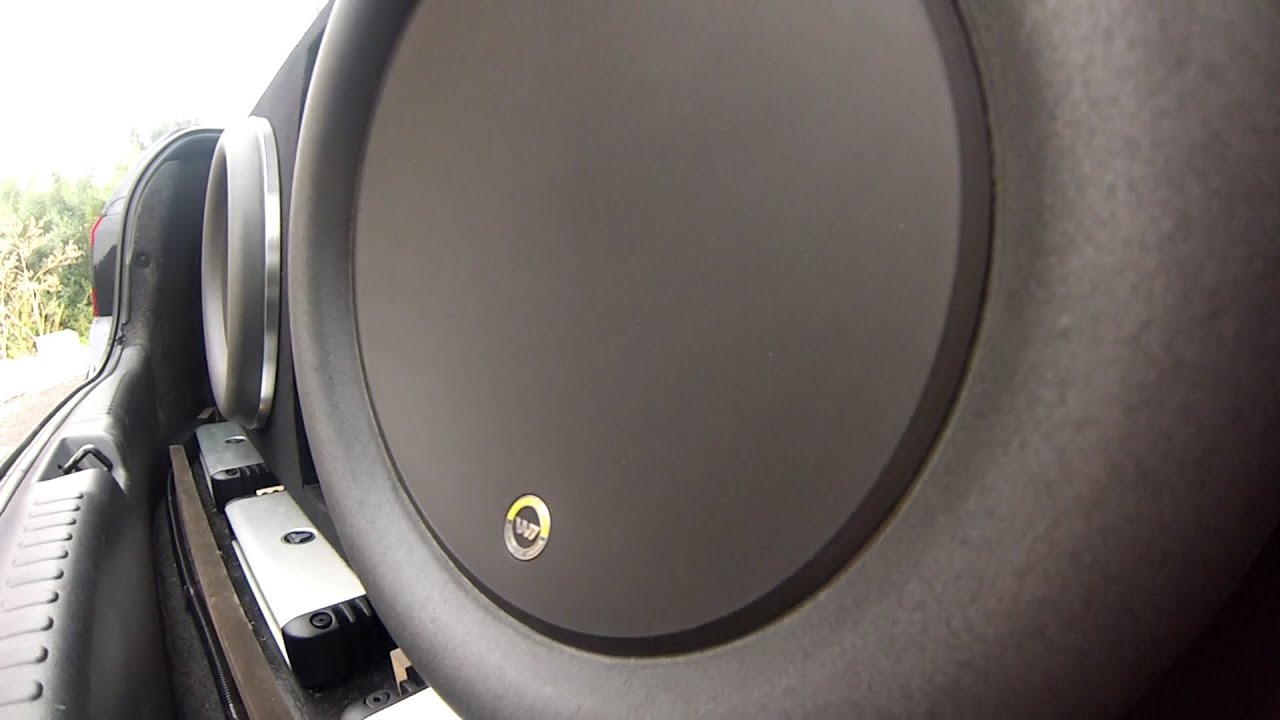 jl audio 13.5 w7s flexing 3k