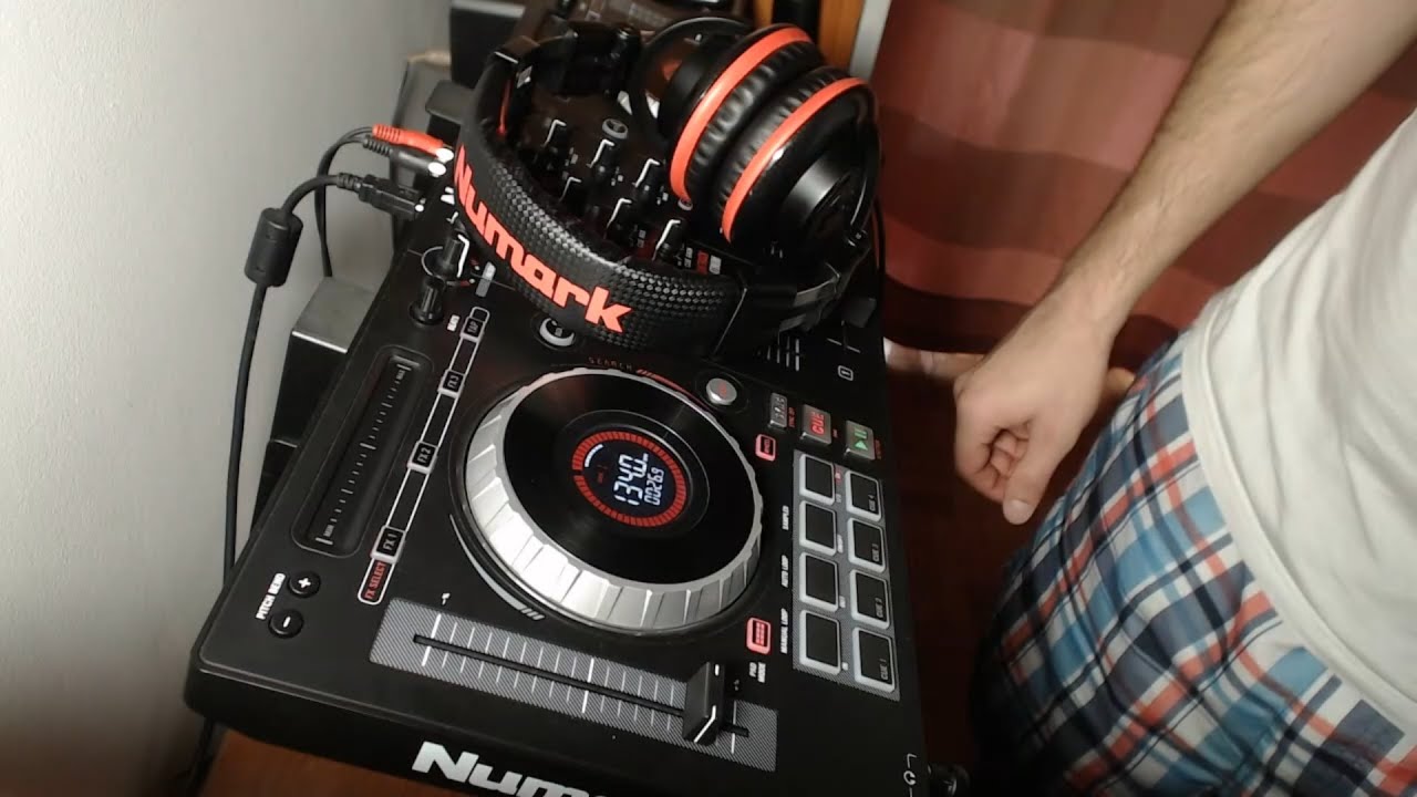Numar MixTrack Platinum  - Video Mix - Club Sounds