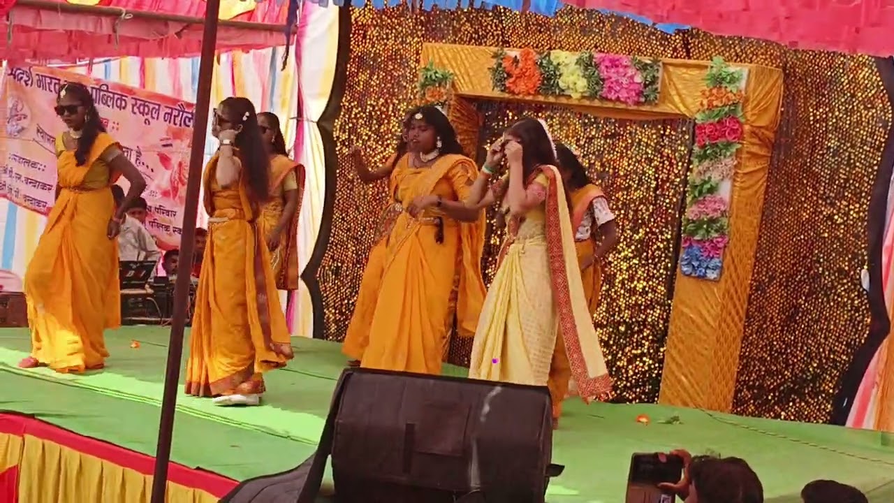 Annual function song girl dance 😎 school function song dance performance by our school girl group 