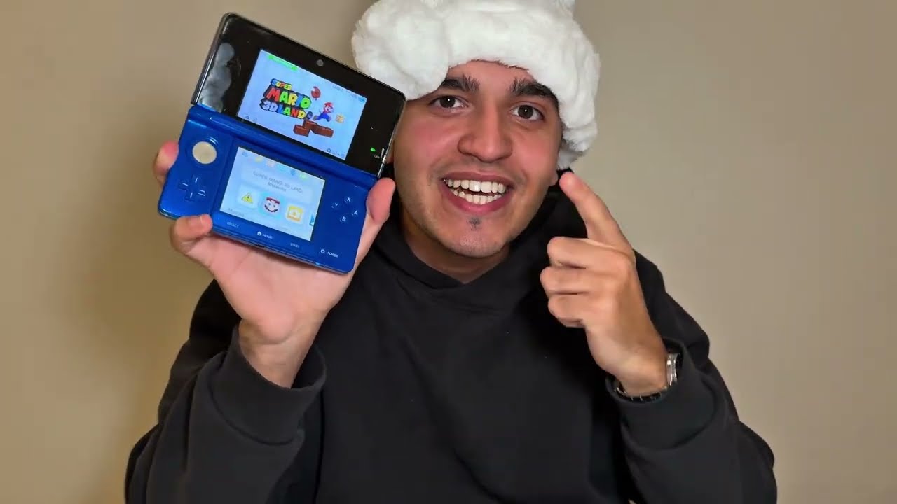 Super Mario 3D Land Nintendo 3DS Gameplay (World 1-1 & 1-2)