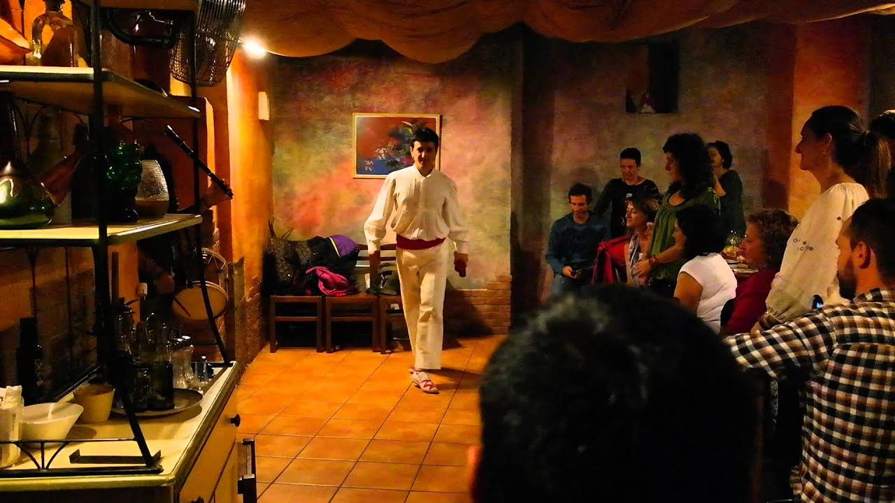 Aurresku - Iker Larunbe