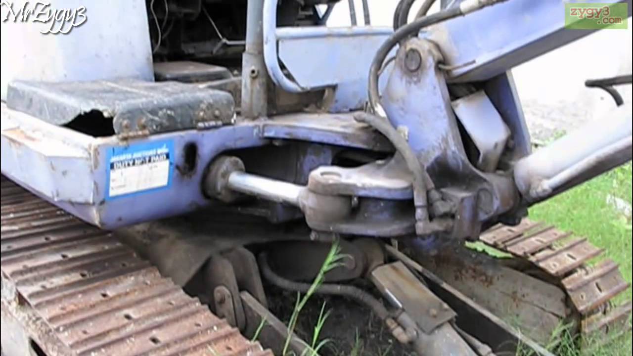 Abandoned Airman AX30 Mini Excavator