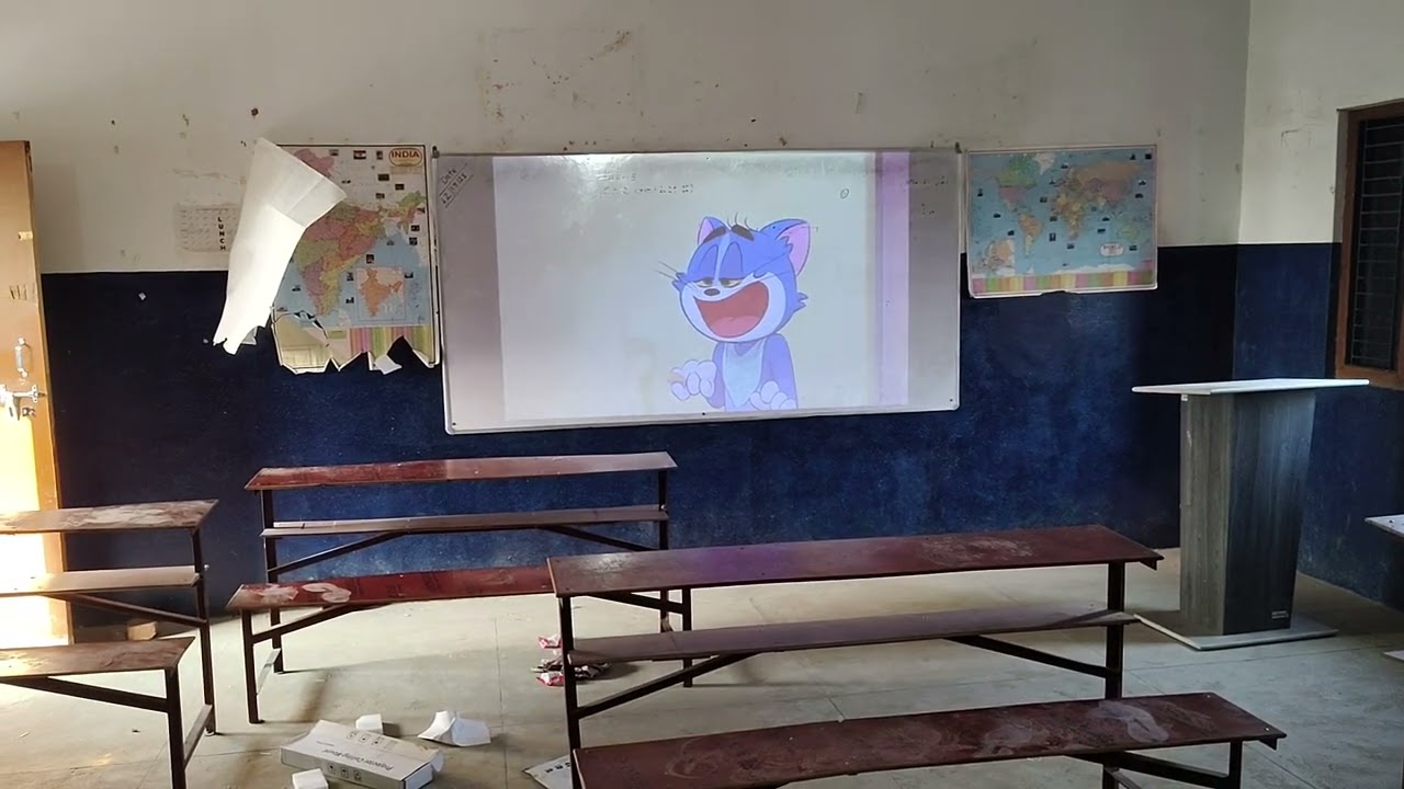 Zebronics Pixaplay 17 new Project Quality Chek in Classroom (good projector)