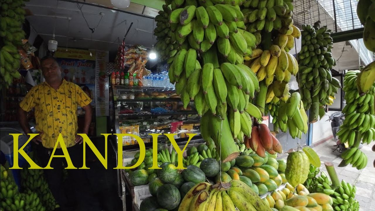 🇱🇰 Kandy Sri Lanka Vegetable fruits market Experience 🍌🍇 #kandysrilanka