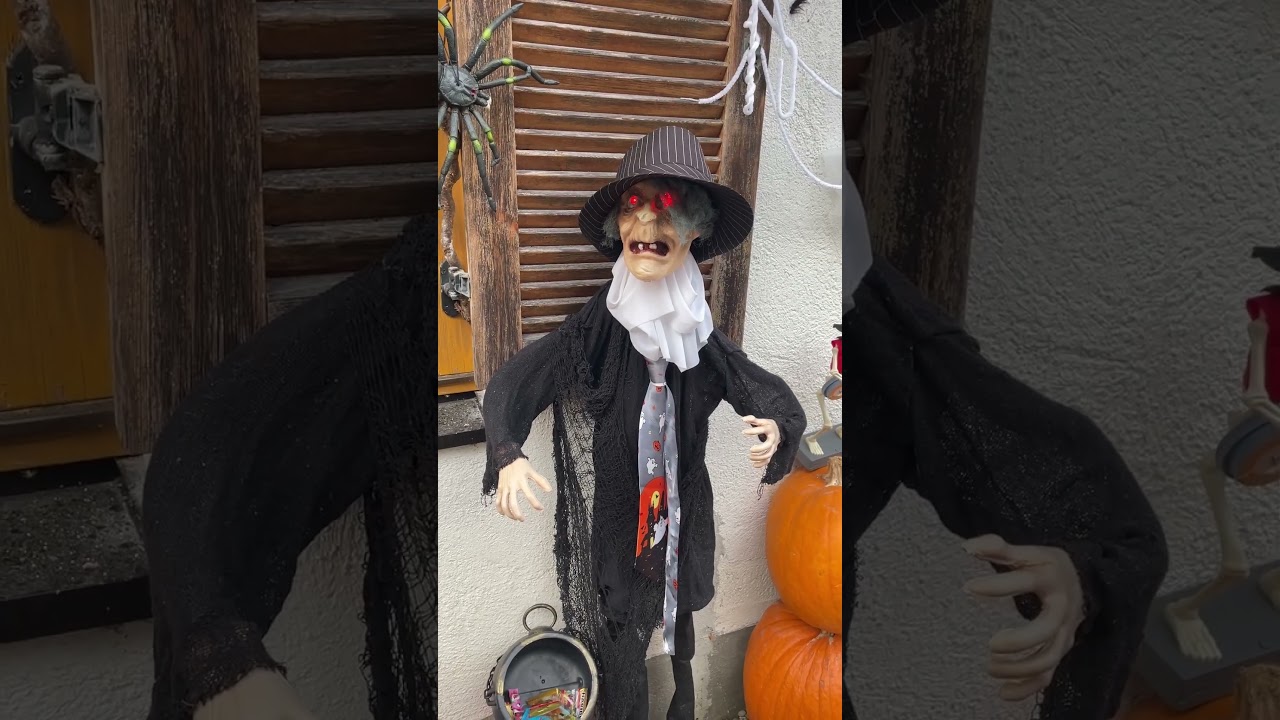 Hexen, Zombies und Skelette: Das ist das Halloween-Haus in Durach