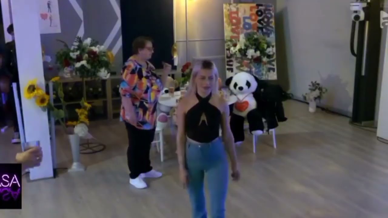 Mireasa9👩&zwj;❤️&zwj;👨 -Party &icirc;n casa mireasa- p5 👩&zwj;❤️&zwj;👨 27.04.2024