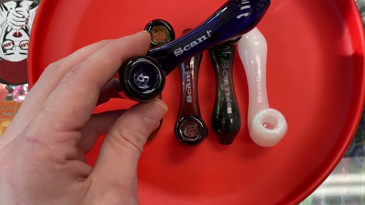 scan glass built in screen sherlock pipes