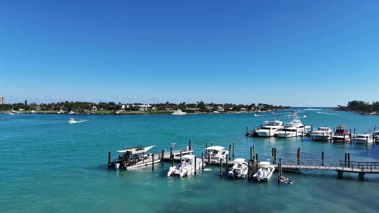 4K Drone Video of Jupiter Inlet.  Jupiter Fishing Pier. Jupiter Lighthouse.