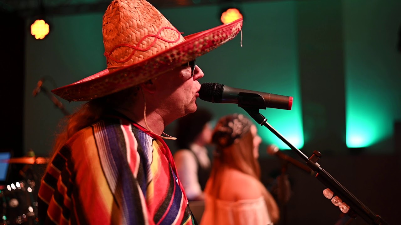 P.A.C.E. Band live (Funkelperlenaugen Cover) auf dem NCV Rosenmontagsball in Nidda - PACE