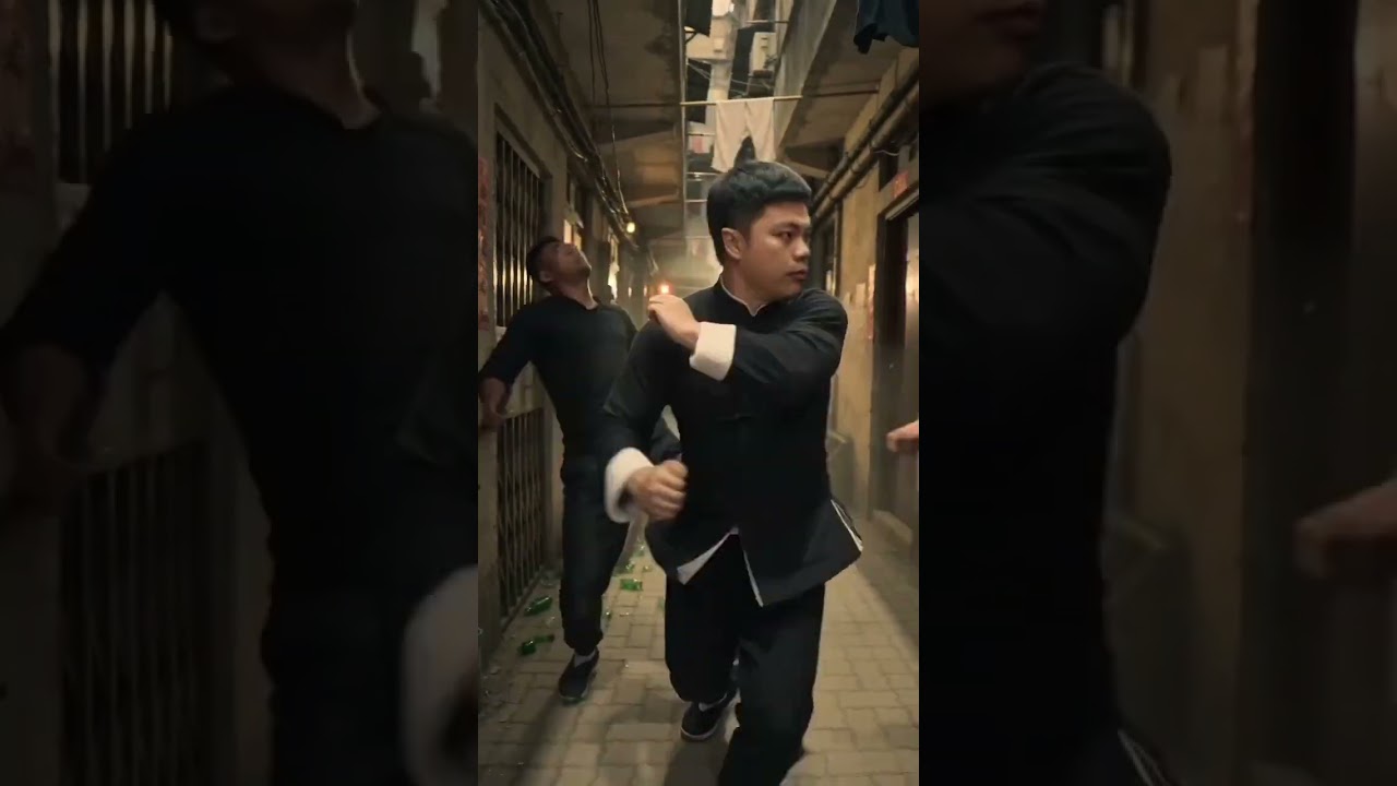 Real Wing Chun Street Fight Energy &ndash; 1 vs 3 Alley Combat#wing chun#kung fu fight#combat scene