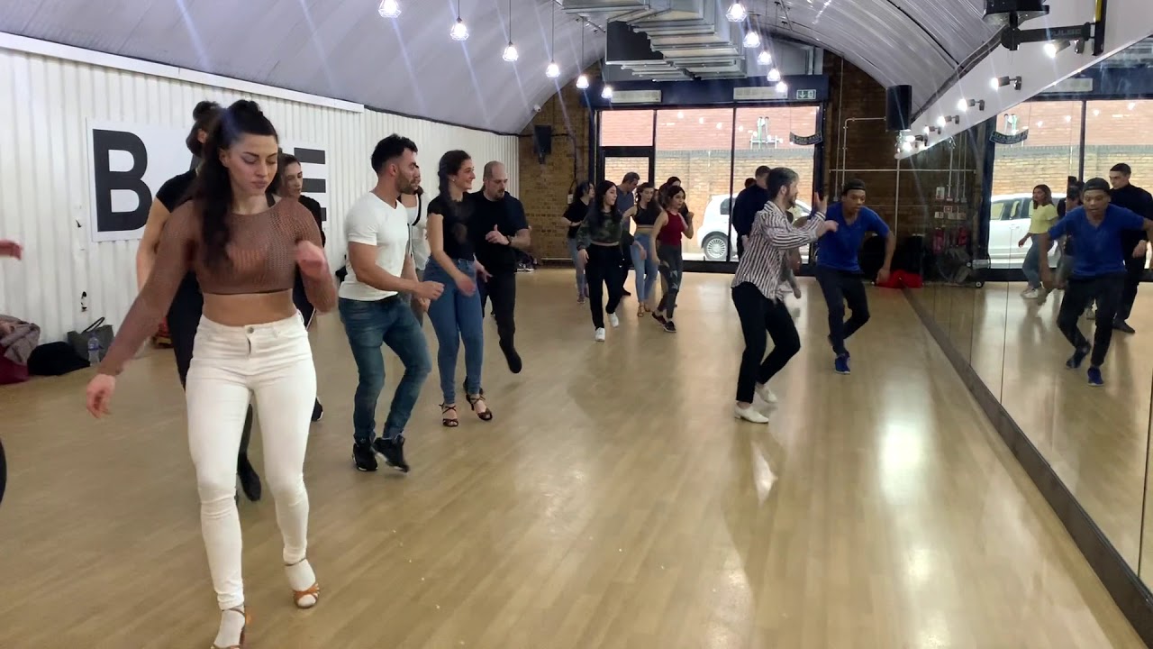 La Pantera Mambo - La 33 | SALSA FOOTWORK TRAINING @cumbaye