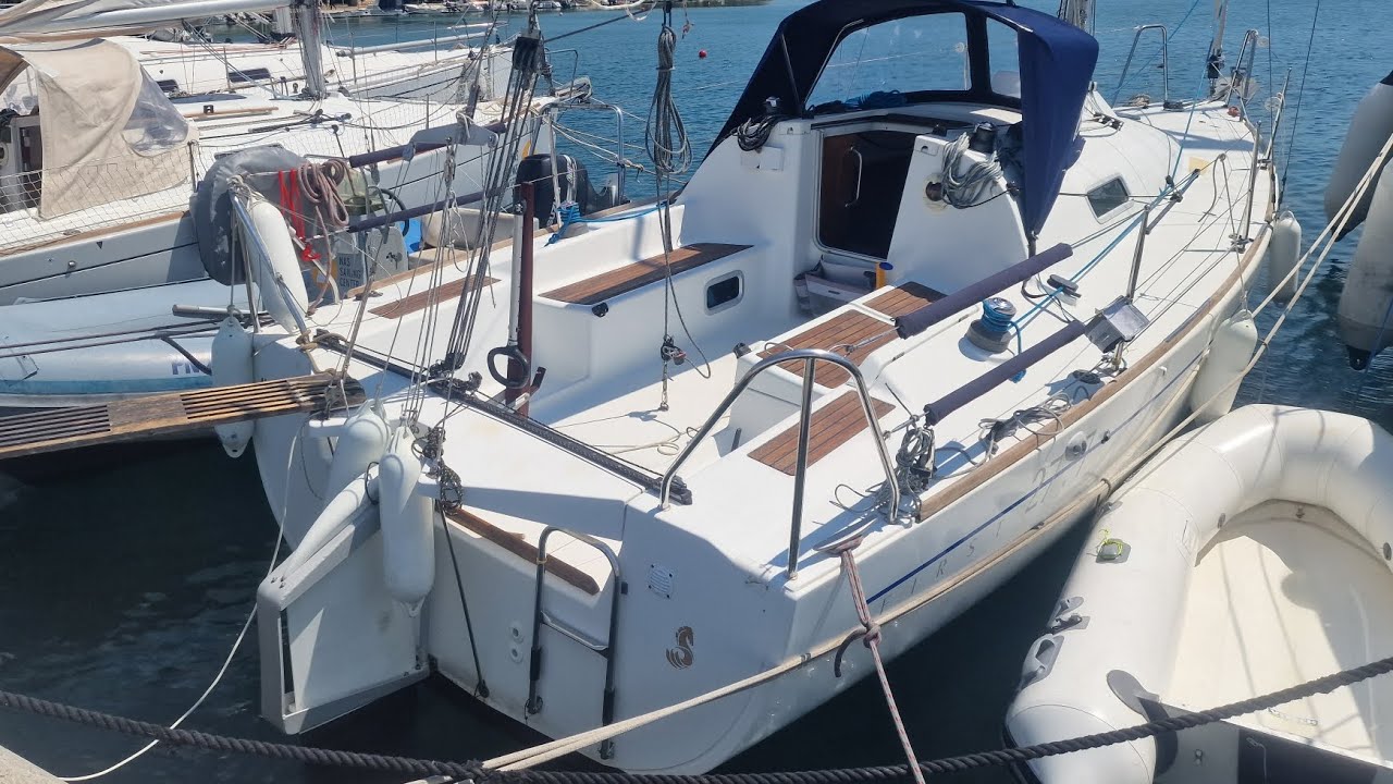 Beneteau First 27.7 walkthrough video