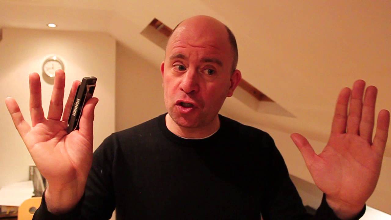 Fatten the tone of your blues harmonica licks