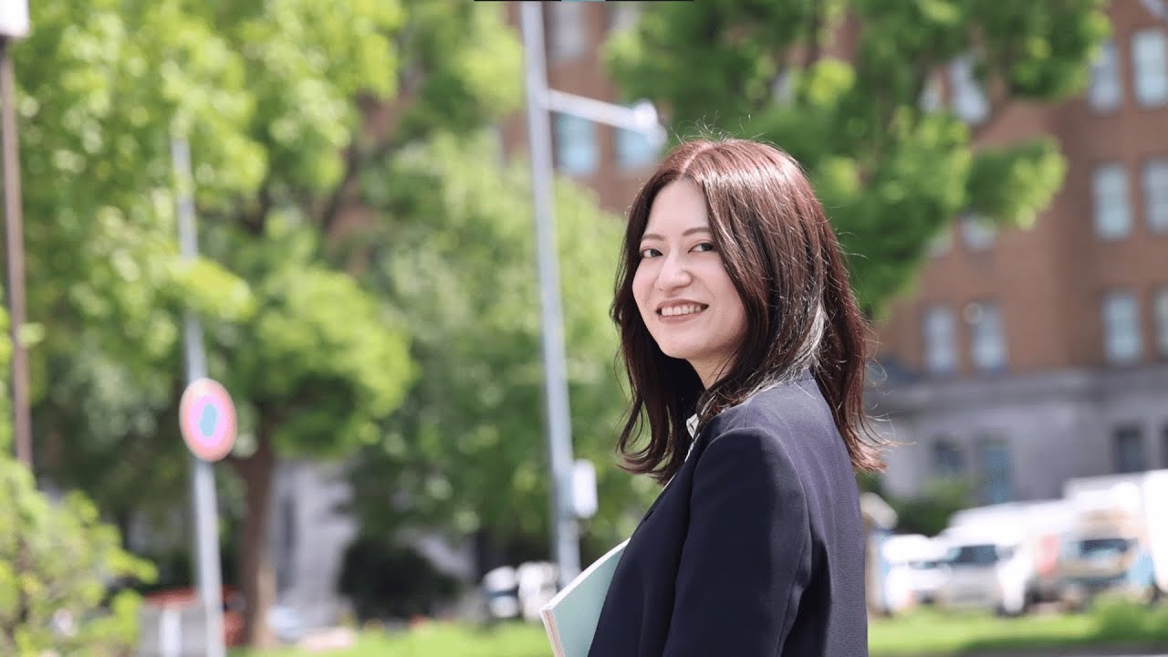 愛知県職員採用　職員メッセージ（行政）2024