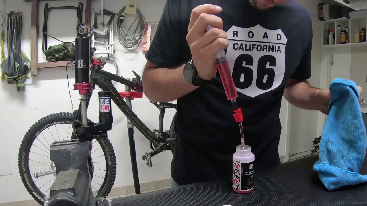 TUTORIAL GUIDA REVISIONE COMPLETA ROCHSHOX MONARCH PLUS  (ITA)
