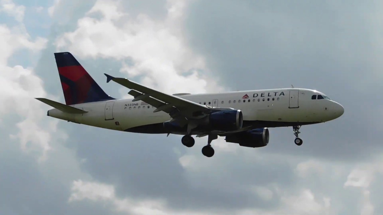 Plane Spotting: New Orleans International Airport