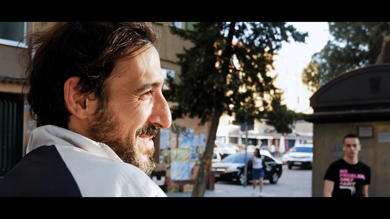 FRADERITA - SIN HOGAR (Video Oficial)